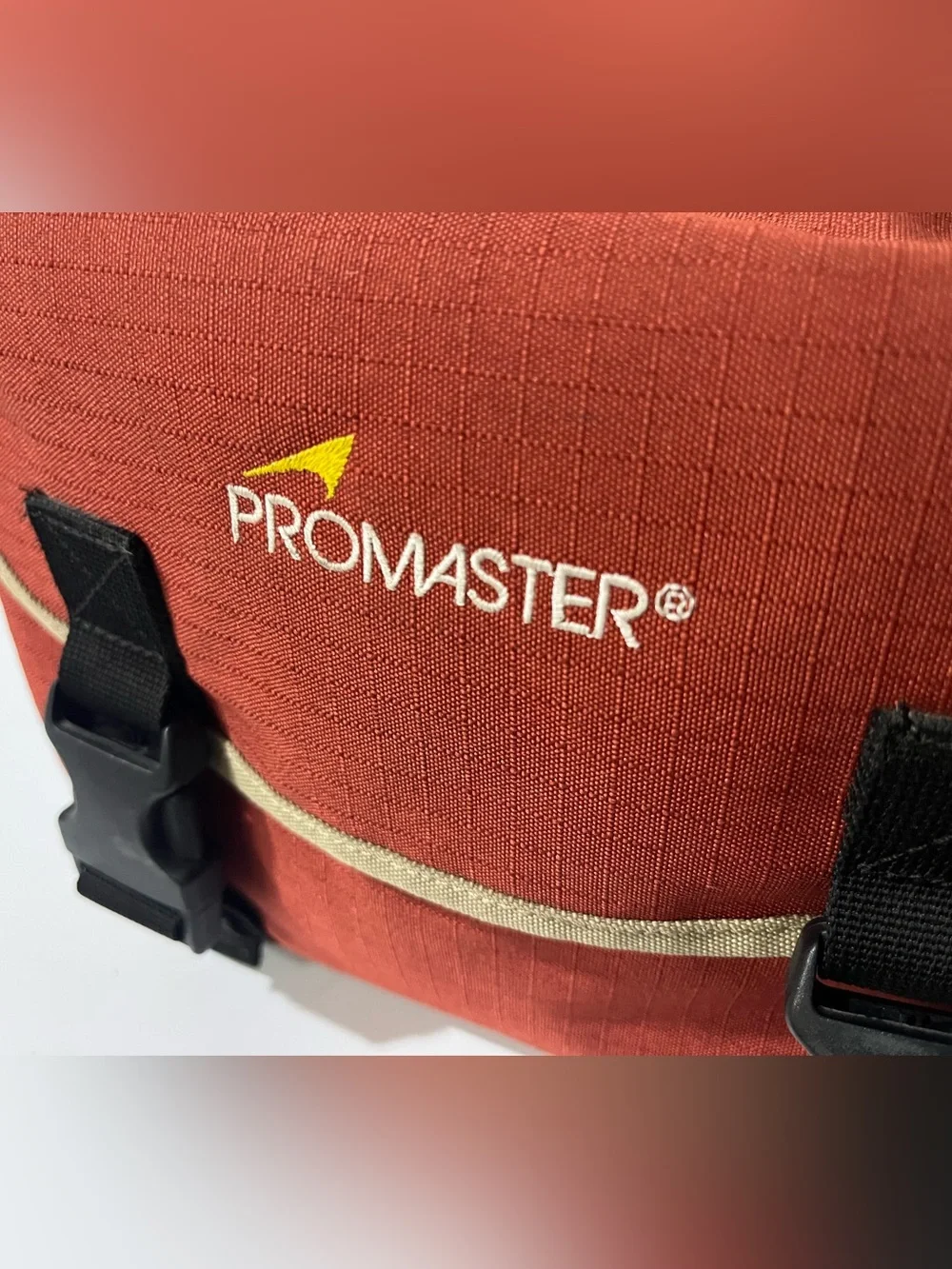 Promaster medium camera case with accessories and organizing pockets, paprika